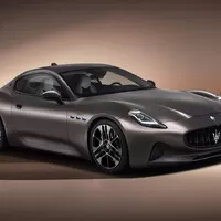 Autíčkářův týden: Maserati v novém, Alpine po dietě a ikonické Audi