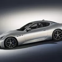 Autíčkářův týden: Maserati v novém, Alpine po dietě a ikonické Audi