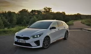 Ptejte se: Ptejte se: Zábavné rodinné kombi za 800 tisíc