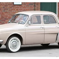 Renault project 900: Proč je to celé obráceně?