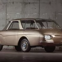 Renault project 900: Proč je to celé obráceně?