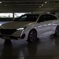 Peugeot 308 SW GT 225 Hybrid: Na půl cesty k prémii