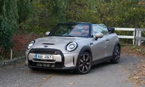 Mini Cooper S Cabrio: Posel dobré nálady