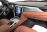 interiér LUX A2.0, zdroj: dailyauto.vn