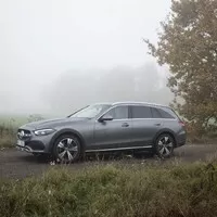 Mercedes-Benz 220C All-Terrain: Velkorysá porce klasiky se špetkou exotiky