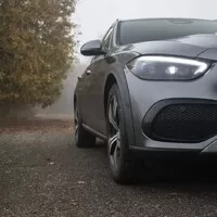 Mercedes-Benz 220C All-Terrain: Velkorysá porce klasiky se špetkou exotiky