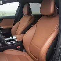 Mercedes-Benz 220C All-Terrain: Velkorysá porce klasiky se špetkou exotiky