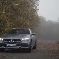 Mercedes-Benz 220C All-Terrain: Velkorysá porce klasiky se špetkou exotiky