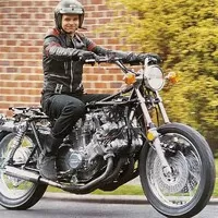 thekneeslider.com