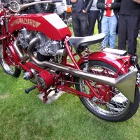 thekneeslider.com