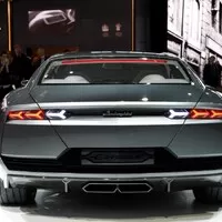 Lamborghini Estoque: Lambo na každý den