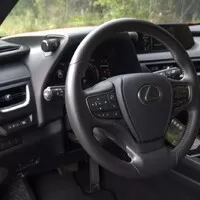 Lexus UX250h: Crossover done right
