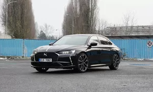 DS 9 Rivoli E-Tense 360 4x4: Francouzský křižník, co změnil směr