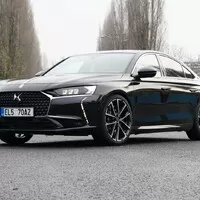 DS 9 Rivoli E-Tense 360 4x4: Francouzský křižník, co změnil směr