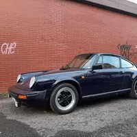 Porsche 911 je auto, které jen tak neomrzí