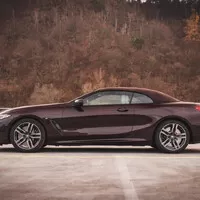 BMW M850i Cabrio xDrive: Konečně mladíkem v luxusním BMW