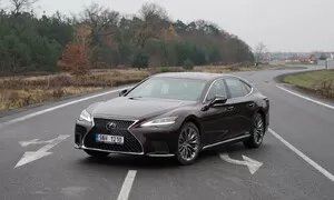 Recenze & testy: Lexus LS 500h Prestige: Jiná dimenze cestování 
