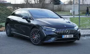 Recenze & testy: Mercedes-AMG EQE 43 4Matic: Na prahu budoucnosti 