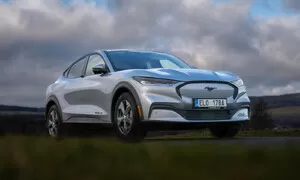 Recenze & testy: Ford Mustang Mach-E: Emoce jako na horské dráze