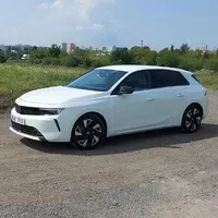 Rok za volantem: Padesát aut potřetí