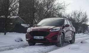 Recenze & testy: Ford Kuga 1.5 EcoBoost ST-line X: Jediné auto, které kdy budete potřebovat?
