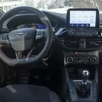 Ford Kuga 1.5 EcoBoost ST-line X: Jediné auto, které kdy budete potřebovat?