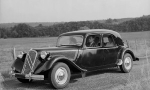 Historie: Než Citroëny dostaly koule III: Té-áčko
