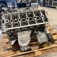 R8 - držte si klobouky
