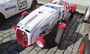 Jeanovo boleni hlavy