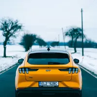 Ford Mustang Mach E GT: Musclecar, který neřve a nečoudí