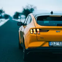Ford Mustang Mach E GT: Musclecar, který neřve a nečoudí
