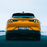 Ford Mustang Mach E GT: Musclecar, který neřve a nečoudí