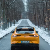 Ford Mustang Mach E GT: Musclecar, který neřve a nečoudí