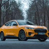 Ford Mustang Mach E GT: Musclecar, který neřve a nečoudí