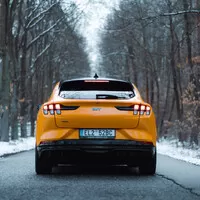 Ford Mustang Mach E GT: Musclecar, který neřve a nečoudí