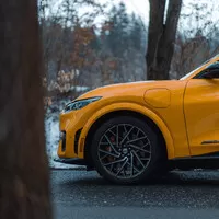 Ford Mustang Mach E GT: Musclecar, který neřve a nečoudí