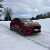 Ford Puma ST-Line 1.0 EcoBoost Hybrid: Od každého kousek