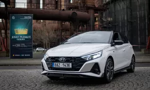 Recenze & testy: Hyundai i20 N Line 1.0 T-GDI MHEV DCT: Kámoš i na dlouhé cesty