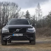 Volvo XC90 B6 Polestar Engineered: Rodinný bodyguard v nejlepších letech