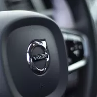 Volvo XC90 B6 Polestar Engineered: Rodinný bodyguard v nejlepších letech