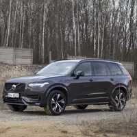Volvo XC90 B6 Polestar Engineered: Rodinný bodyguard v nejlepších letech