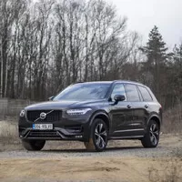 Volvo XC90 B6 Polestar Engineered: Rodinný bodyguard v nejlepších letech
