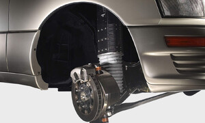 Historie: Když se kabina nehne ani o píď: elektromagnetické odpružení Bose