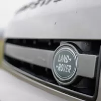 Land Rover Defender 130 D300: Svatý grál nalezen