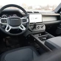 Land Rover Defender 130 D300: Svatý grál nalezen
