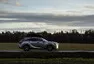 Lexus RX bez touchpadu a šestiválce, zato v růžové!