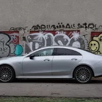 Mercedes-AMG CLS 53 4Matic: Tahle země není pro starý. A není to škoda?