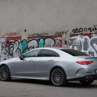 Mercedes-AMG CLS 53 4Matic: Tahle země není pro starý. A není to škoda?