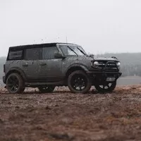 Ford Bronco Outer Banks: Angličák v životní velikosti