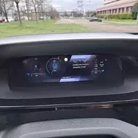 Peugeot 408 Hybrid 225: To je pěkná směsice